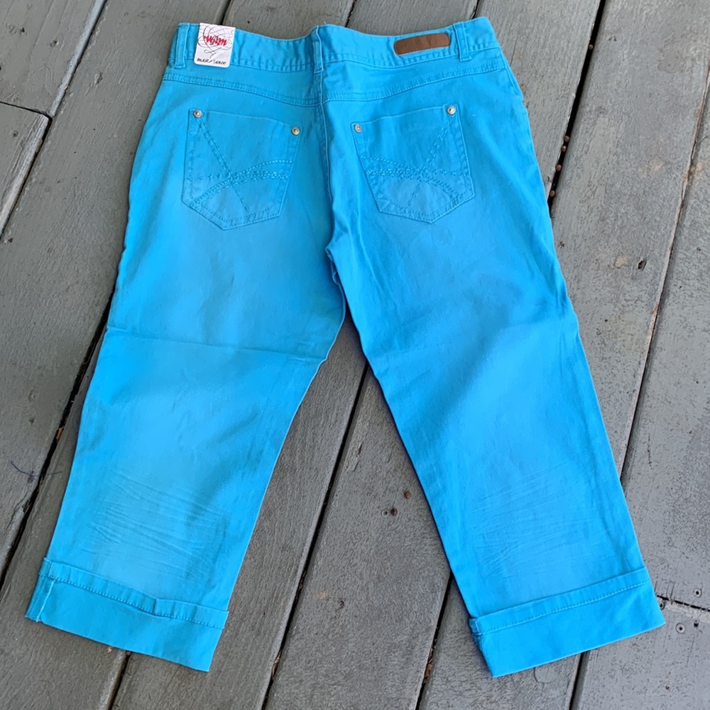 What About Me- WAM distressed women pants - Picture 3 of 7